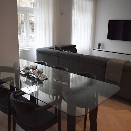 City Centre Luxury Apartment Загреб Екстер'єр фото